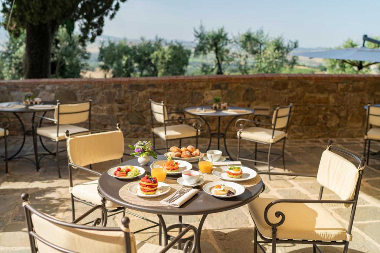 Castello Banfi - Il Borgo - Relais Et Chateaux Poggio alle Mura Luaran gambar