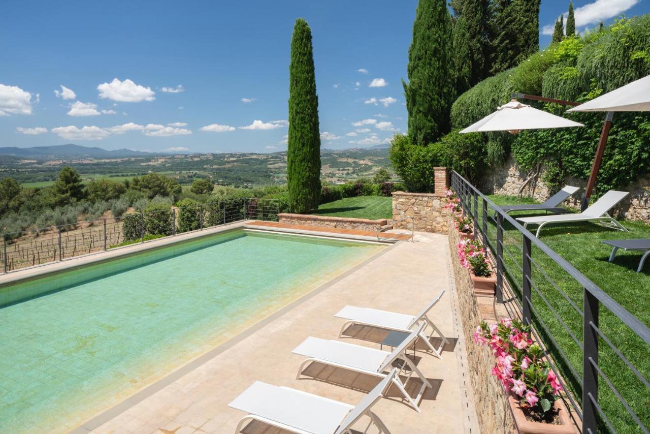 Castello Banfi - Il Borgo - Relais Et Chateaux Poggio alle Mura Luaran gambar