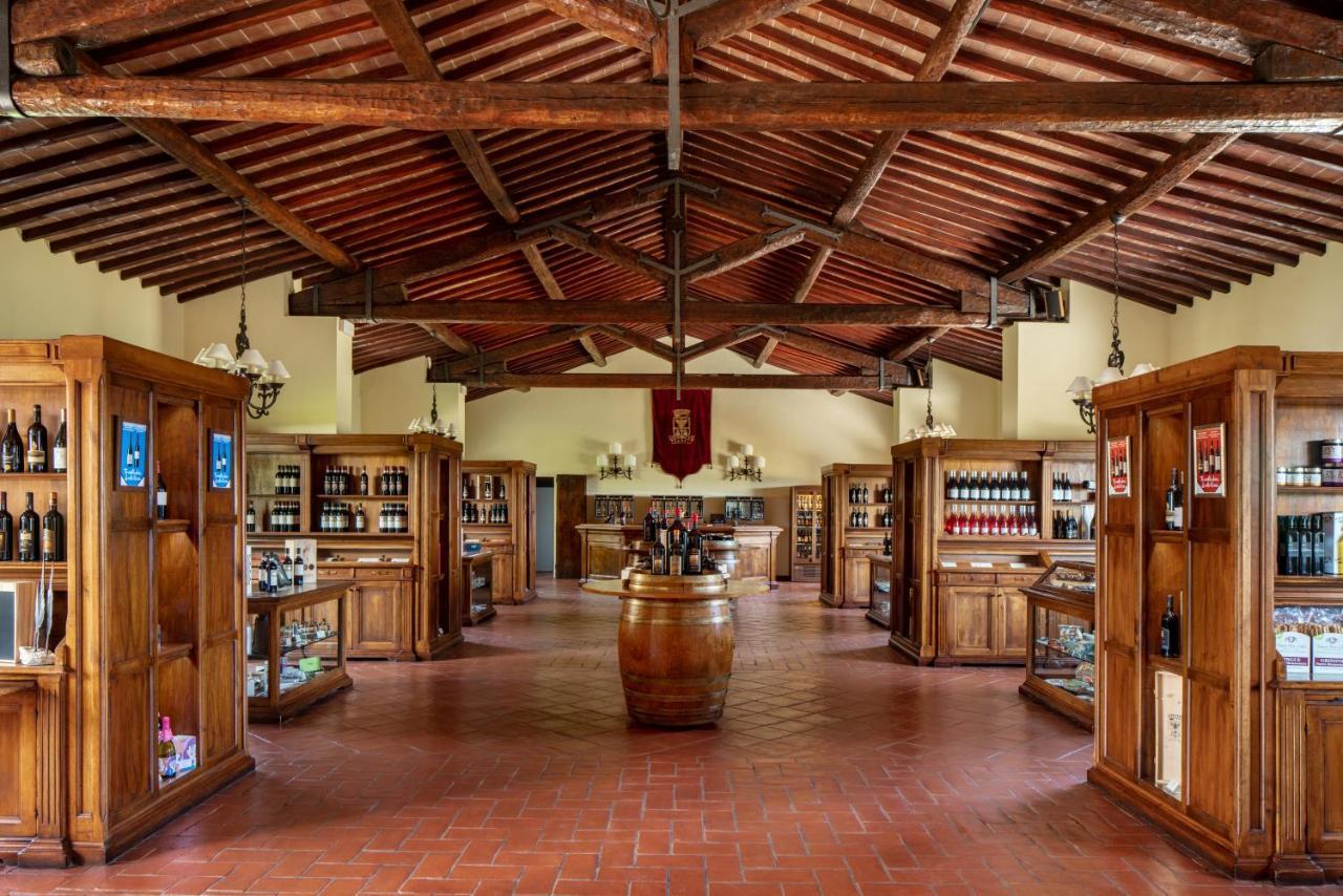 Castello Banfi - Il Borgo - Relais Et Chateaux Poggio alle Mura Luaran gambar