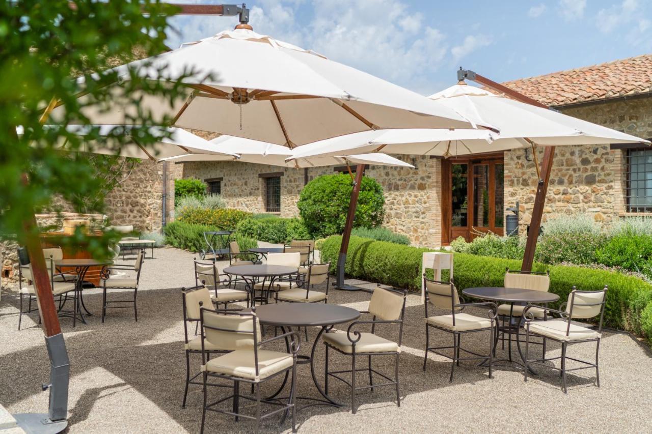 Castello Banfi - Il Borgo - Relais Et Chateaux Poggio alle Mura Luaran gambar
