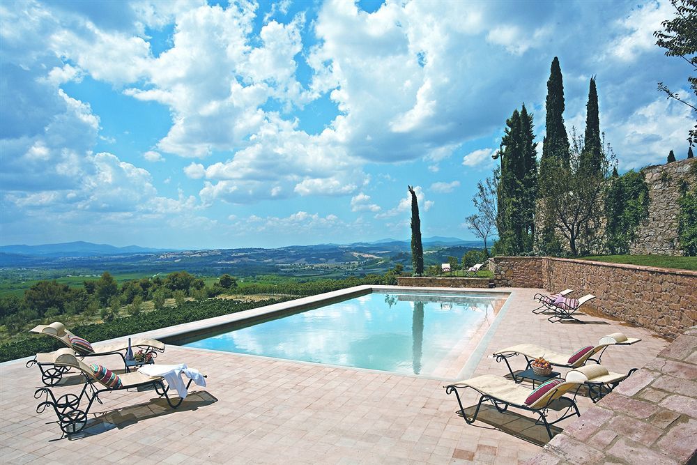 Castello Banfi - Il Borgo - Relais Et Chateaux Poggio alle Mura Luaran gambar