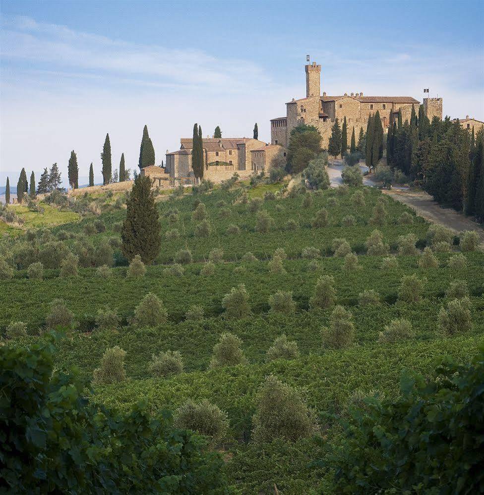 Castello Banfi - Il Borgo - Relais Et Chateaux Poggio alle Mura Luaran gambar